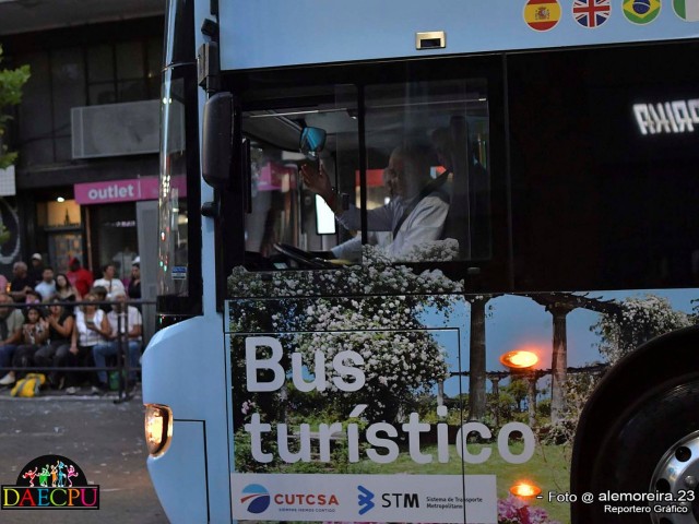 DESFILE_DE_CARNAVAL_033
