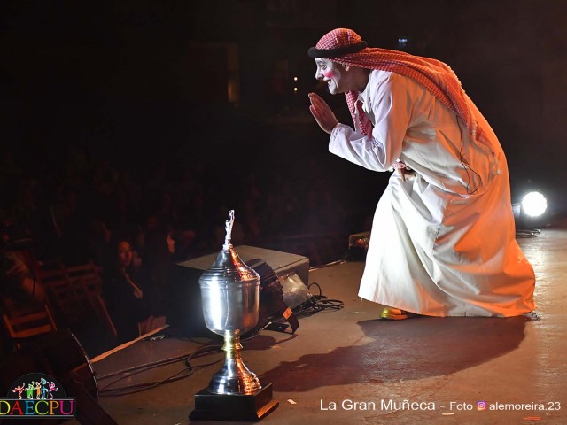 TEATRO-ENTREGA_DE_PREMIOS-01-1072