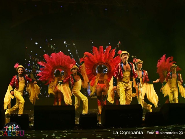 TEATRO-ENTREGA_DE_PREMIOS-01-1116